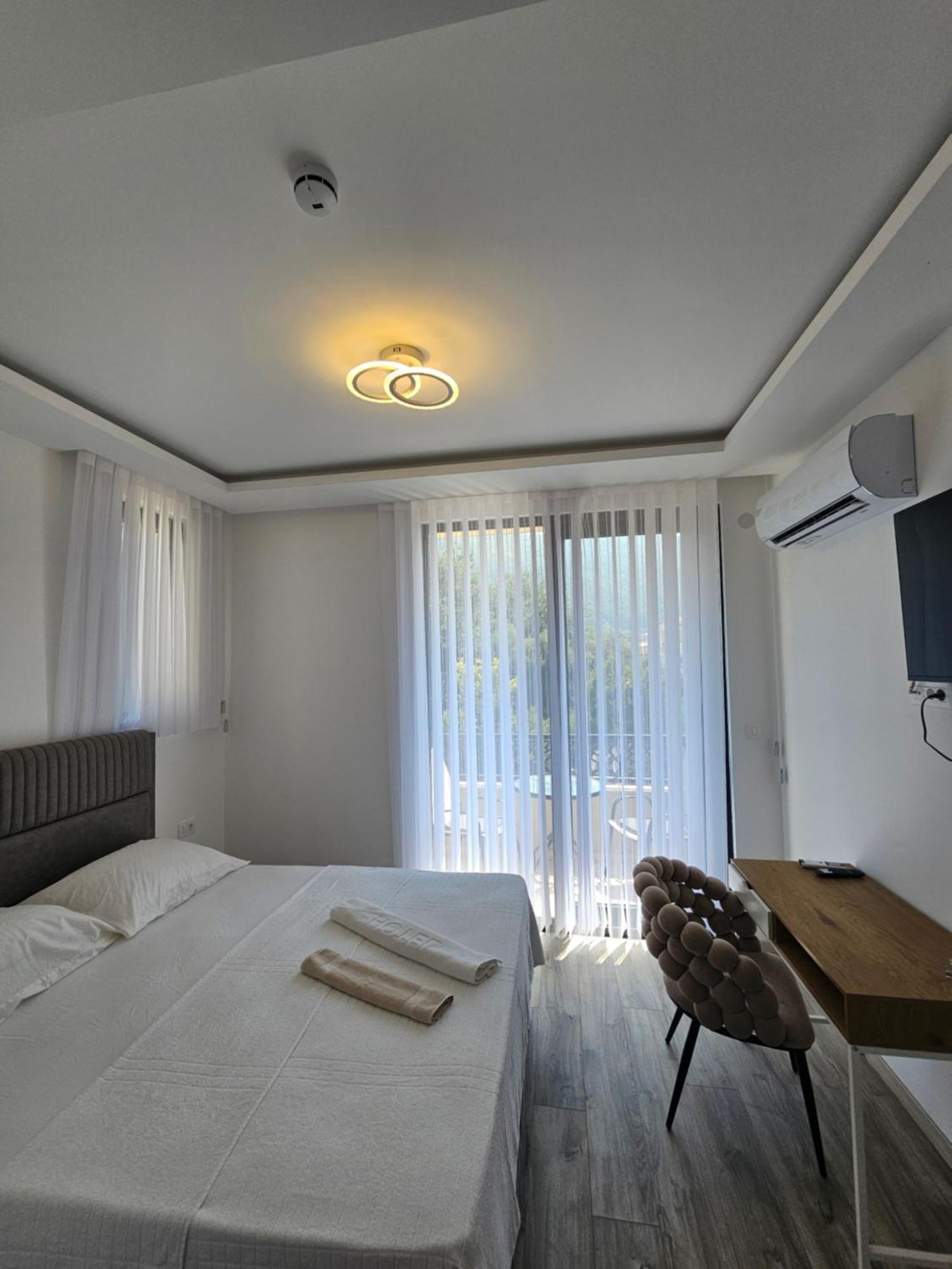 La Vida Apartments Будва Екстер'єр фото