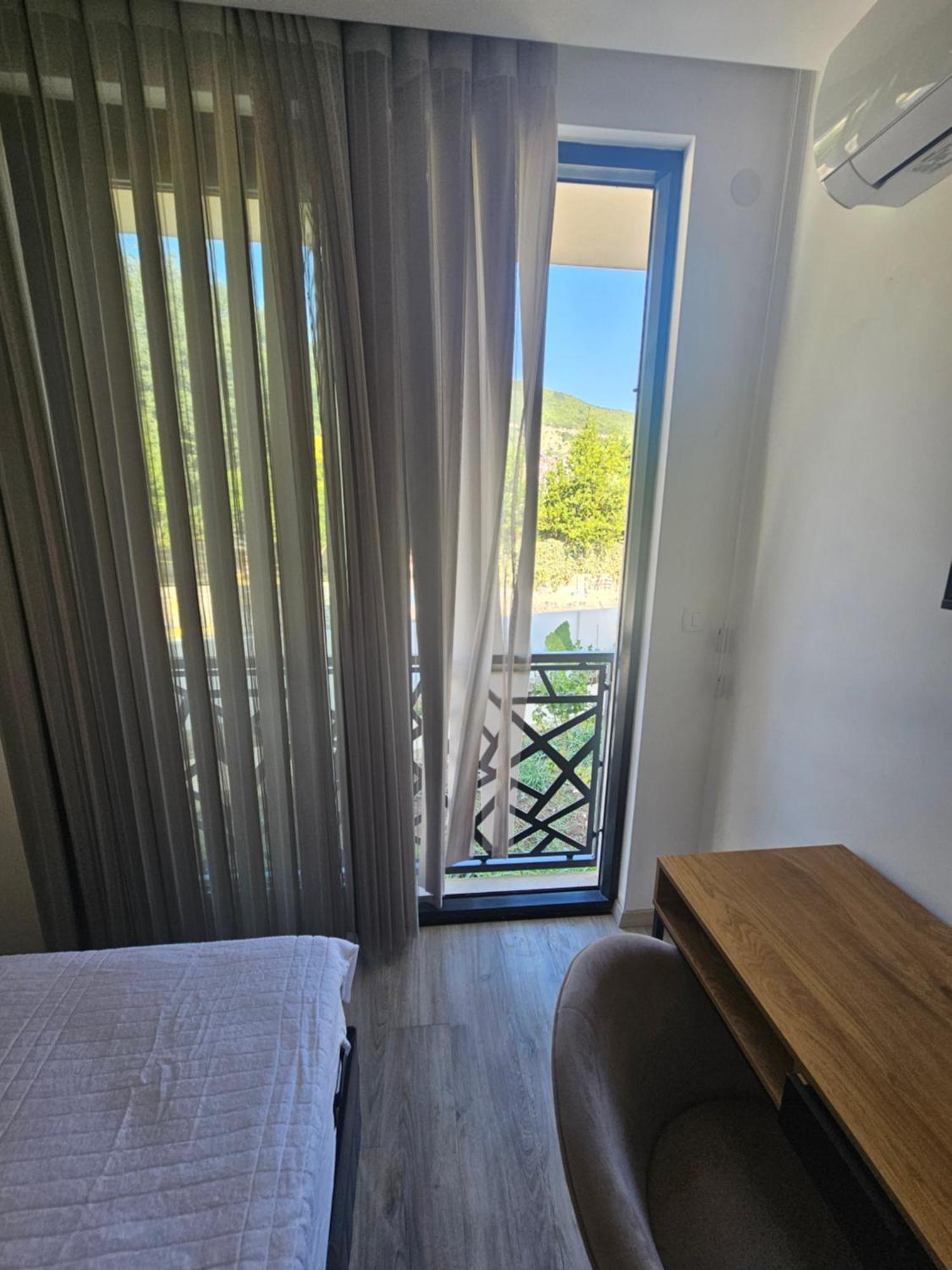 La Vida Apartments Будва Екстер'єр фото